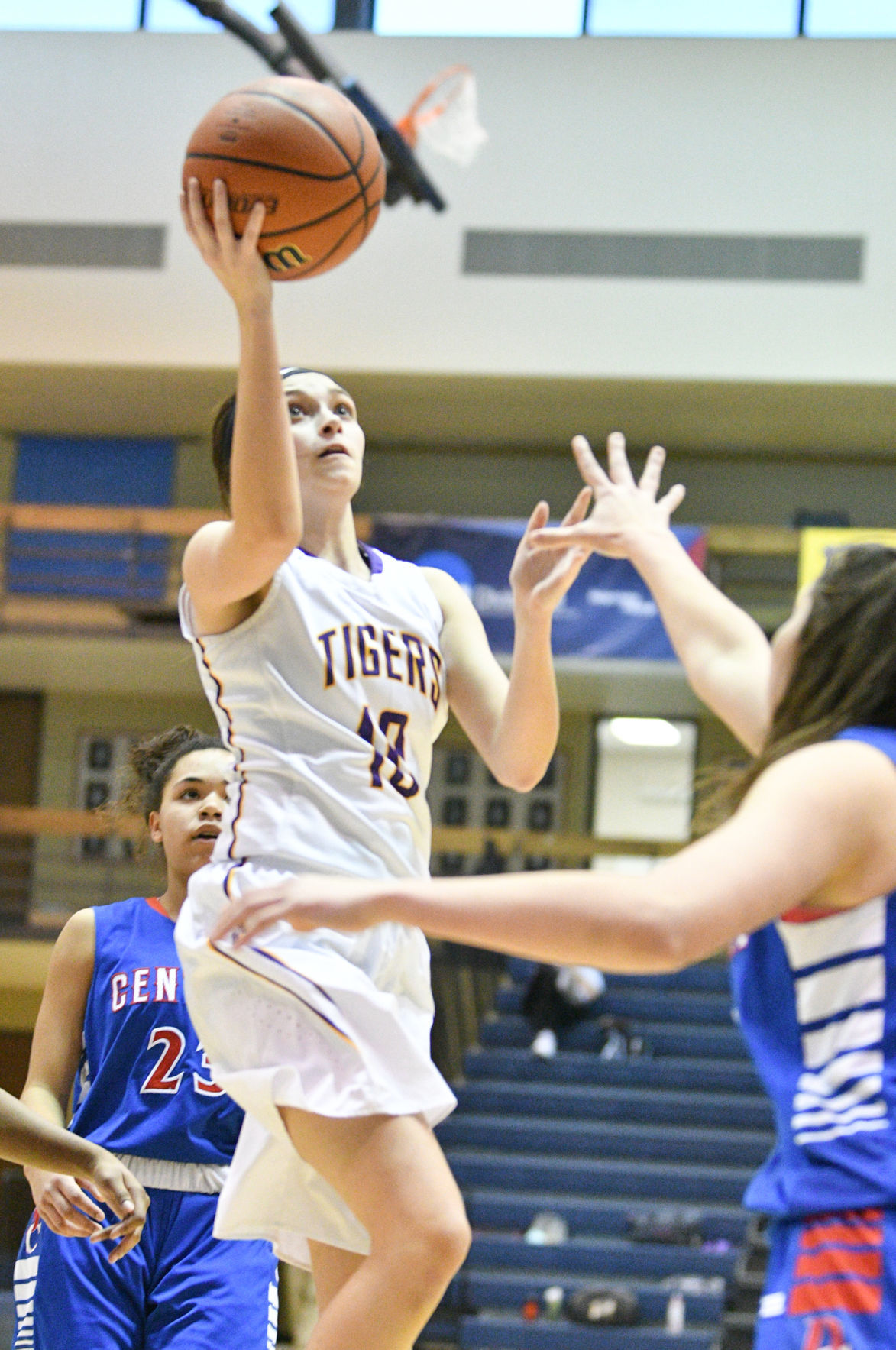 IHMVCU Shootout - Davenport Central vs. Sherrard